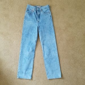 Levi's Ribcage Straight Jeans